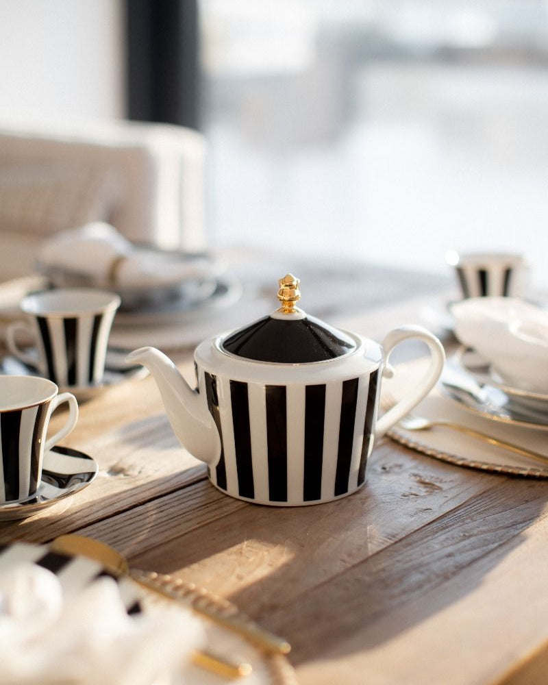 Dzbanek Stripes Black