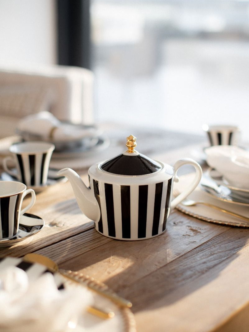 Dzbanek Stripes Black