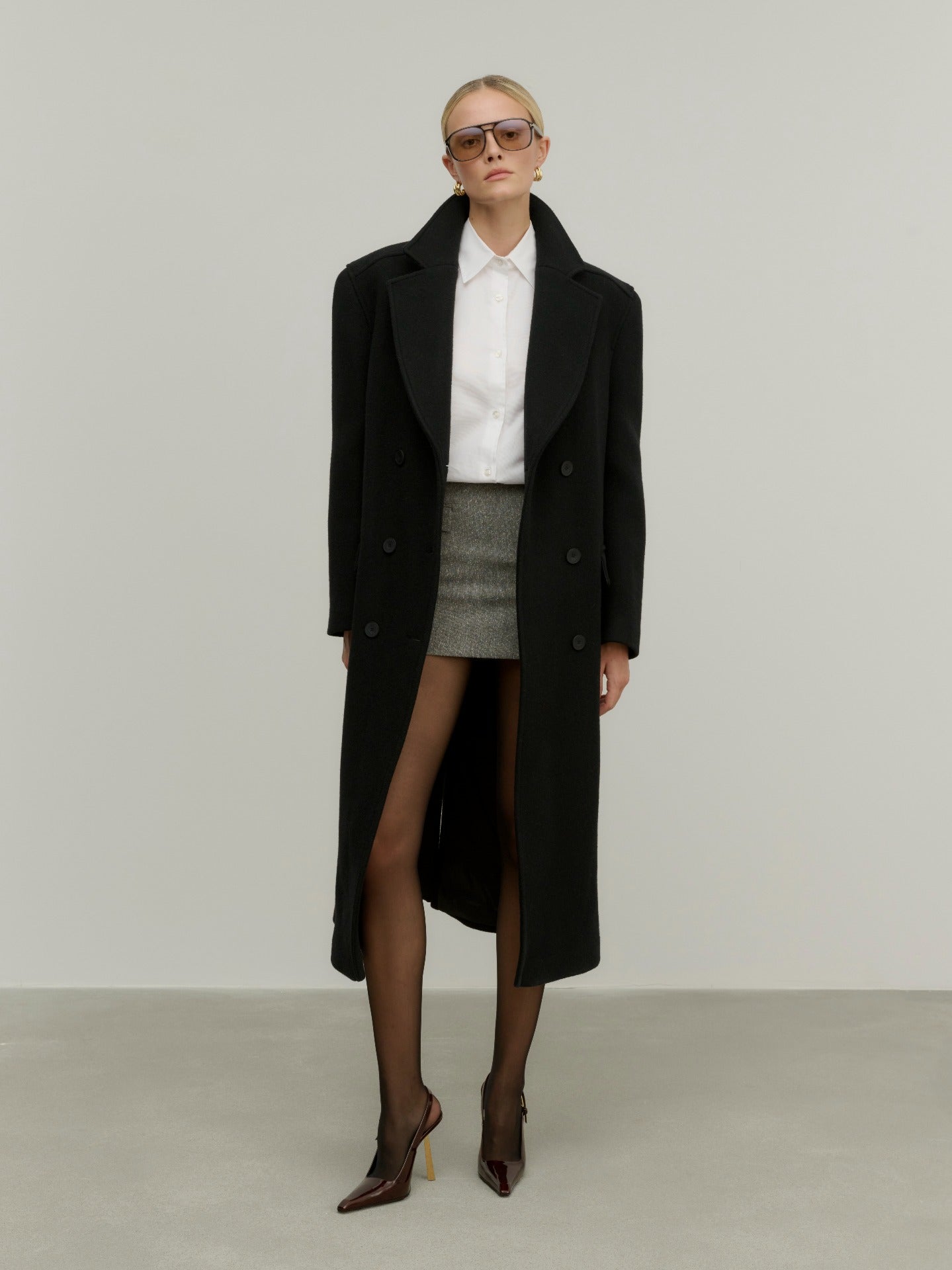 METROPOLITAN BLACK
