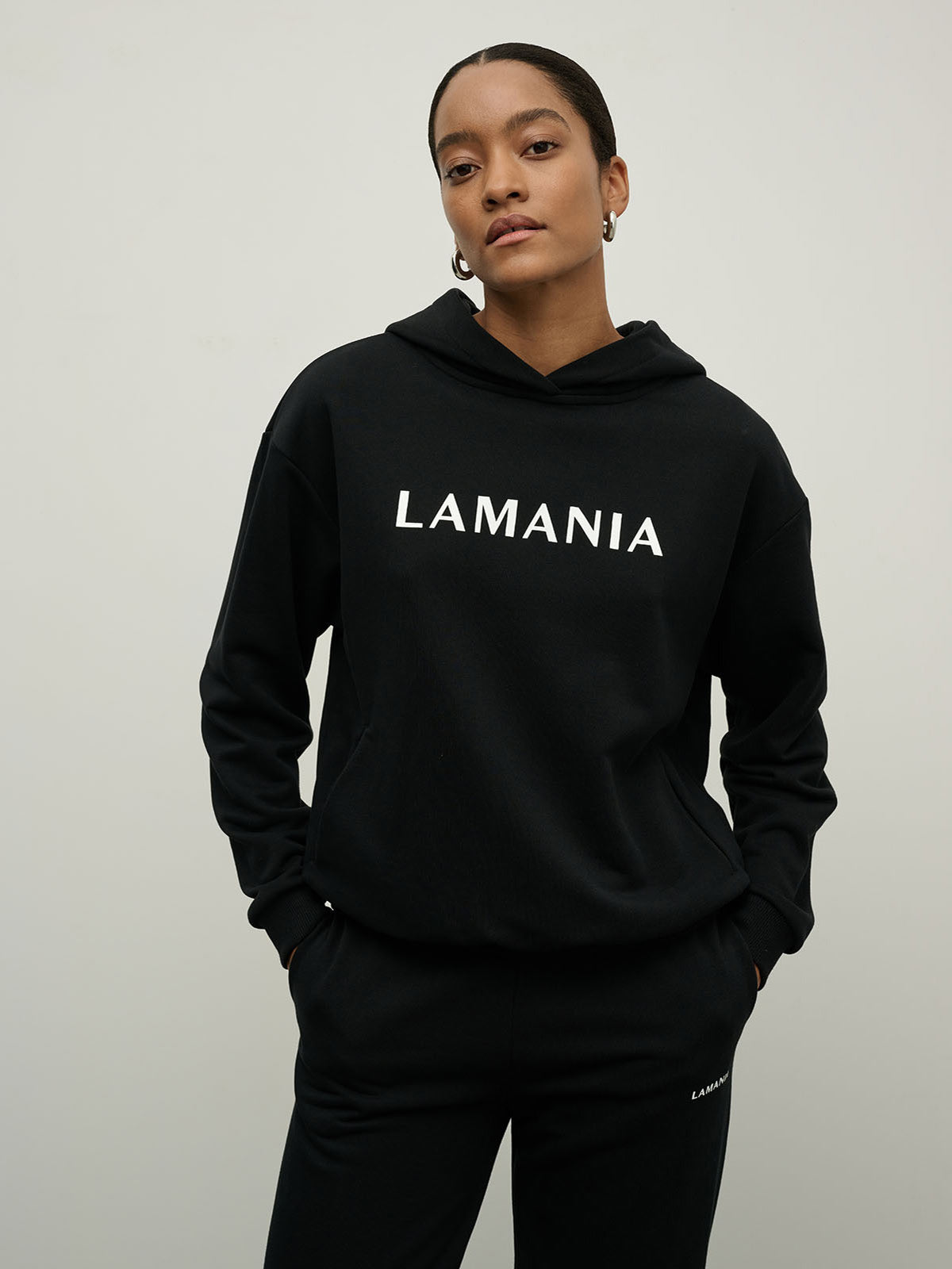 BLUZA Z KAPTUREM EVERY BLACK