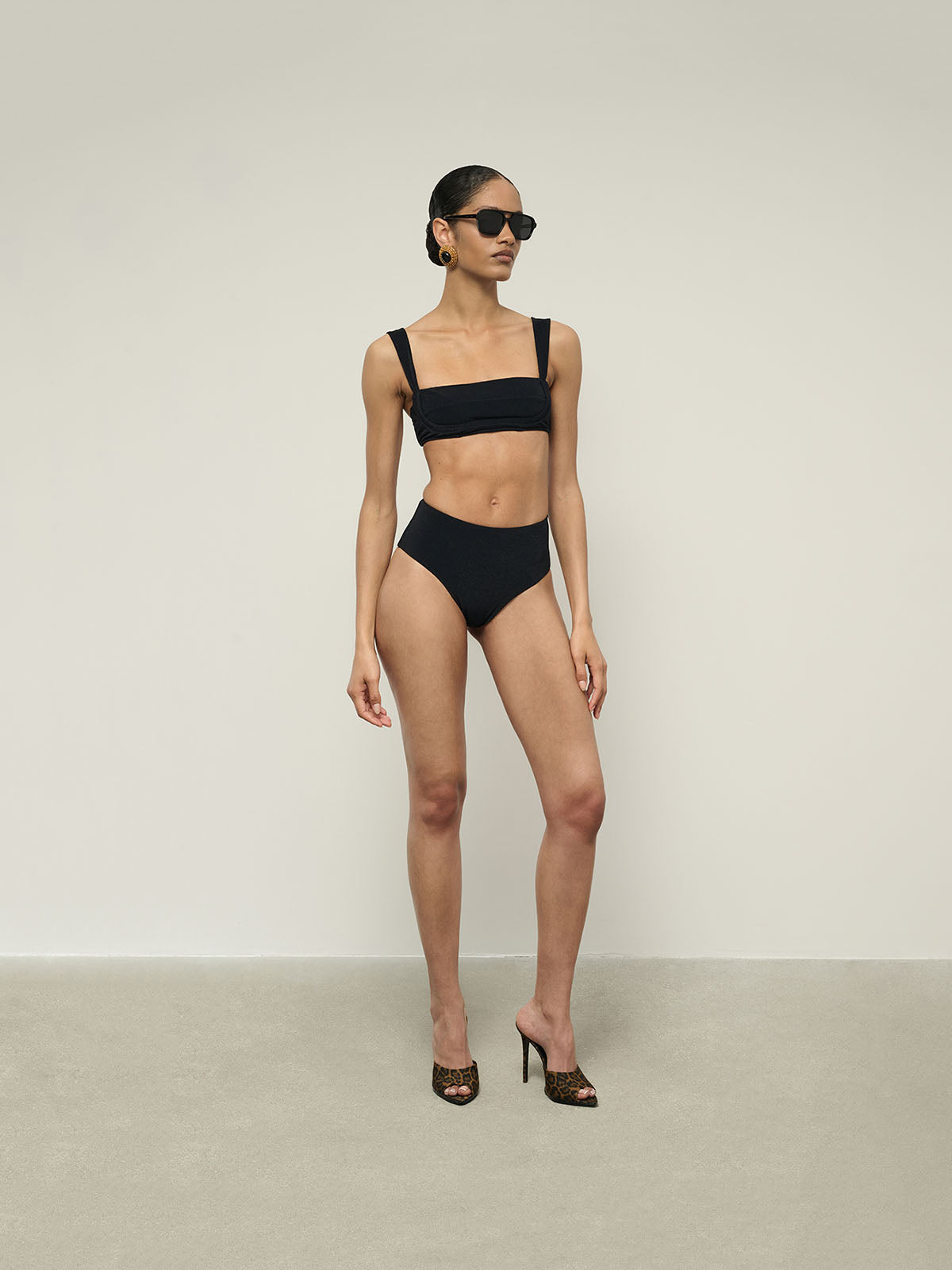 GÓRA OD BIKINI VALENTINA BLACK