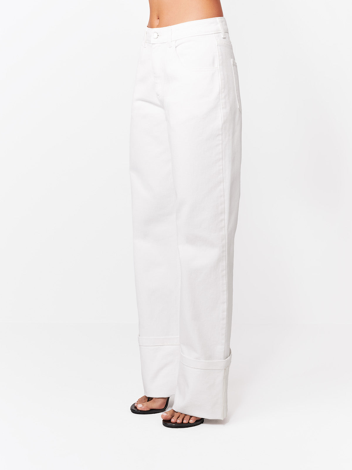 JEANSY NOEMIE OFF-WHITE