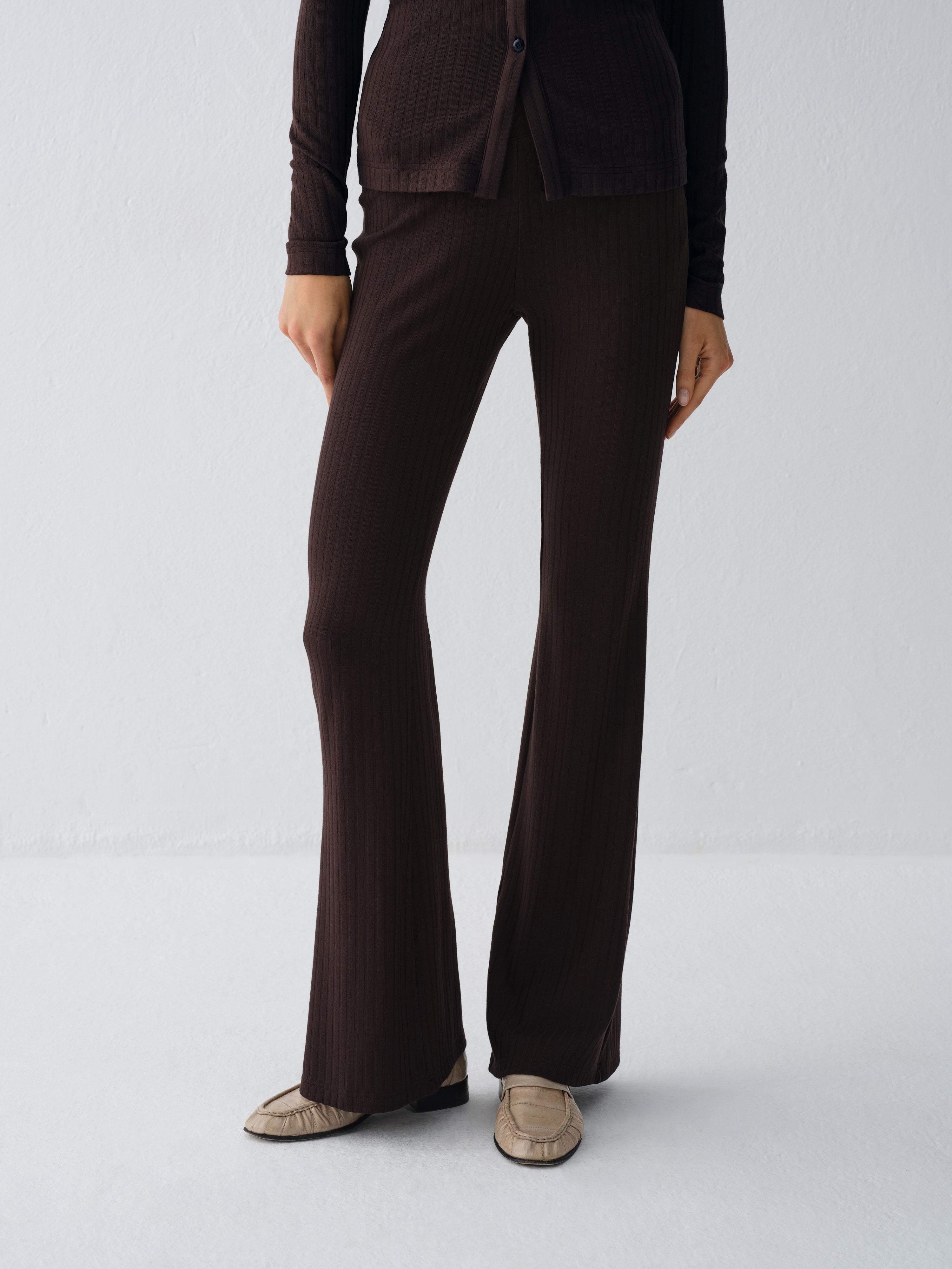BONNE DARK CHOCOLATE LEGGINGS