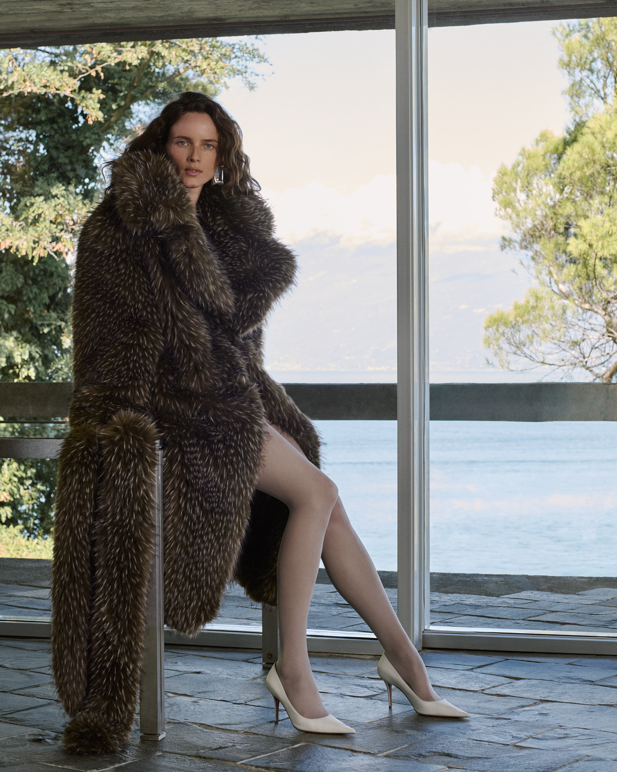 LIRI DARK CHOCOLATE FUR