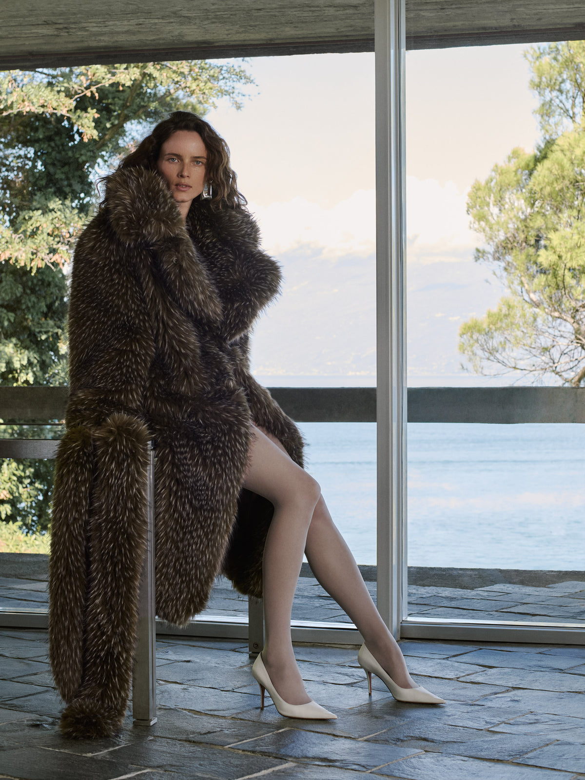 LIRI DARK CHOCOLATE FUR