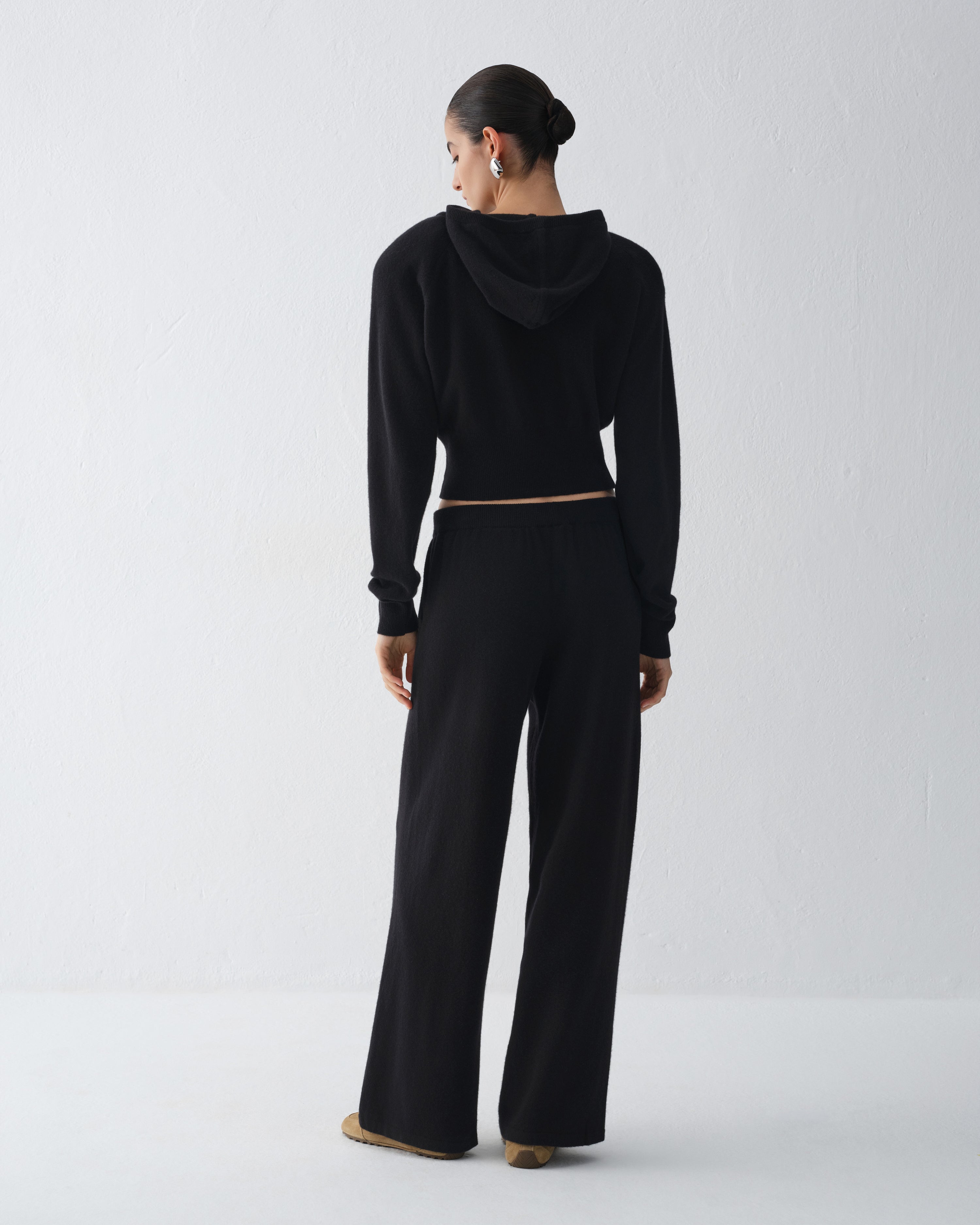 CLAUS BLACK SWEATPANTS