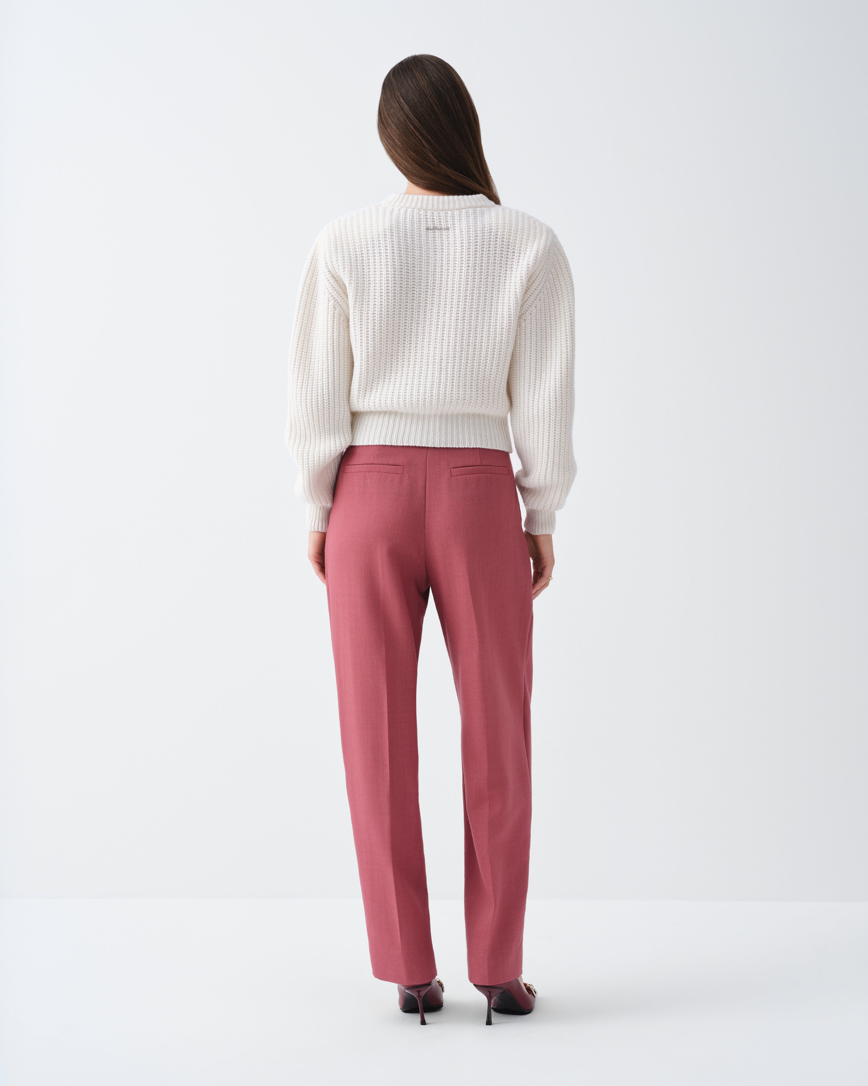 AUBURN CREAM SWEATER