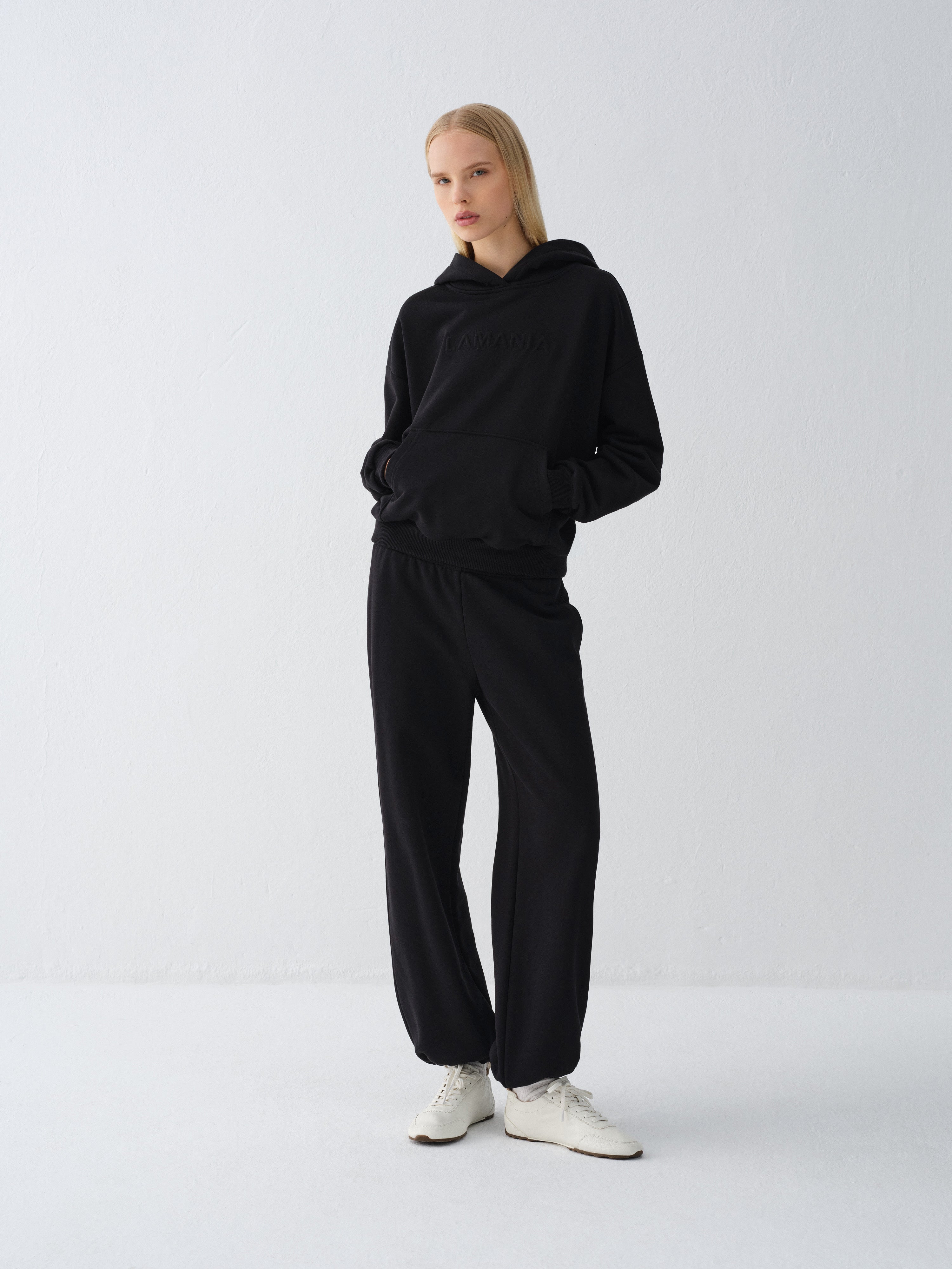 AXEL BLACK SWEATPANTS