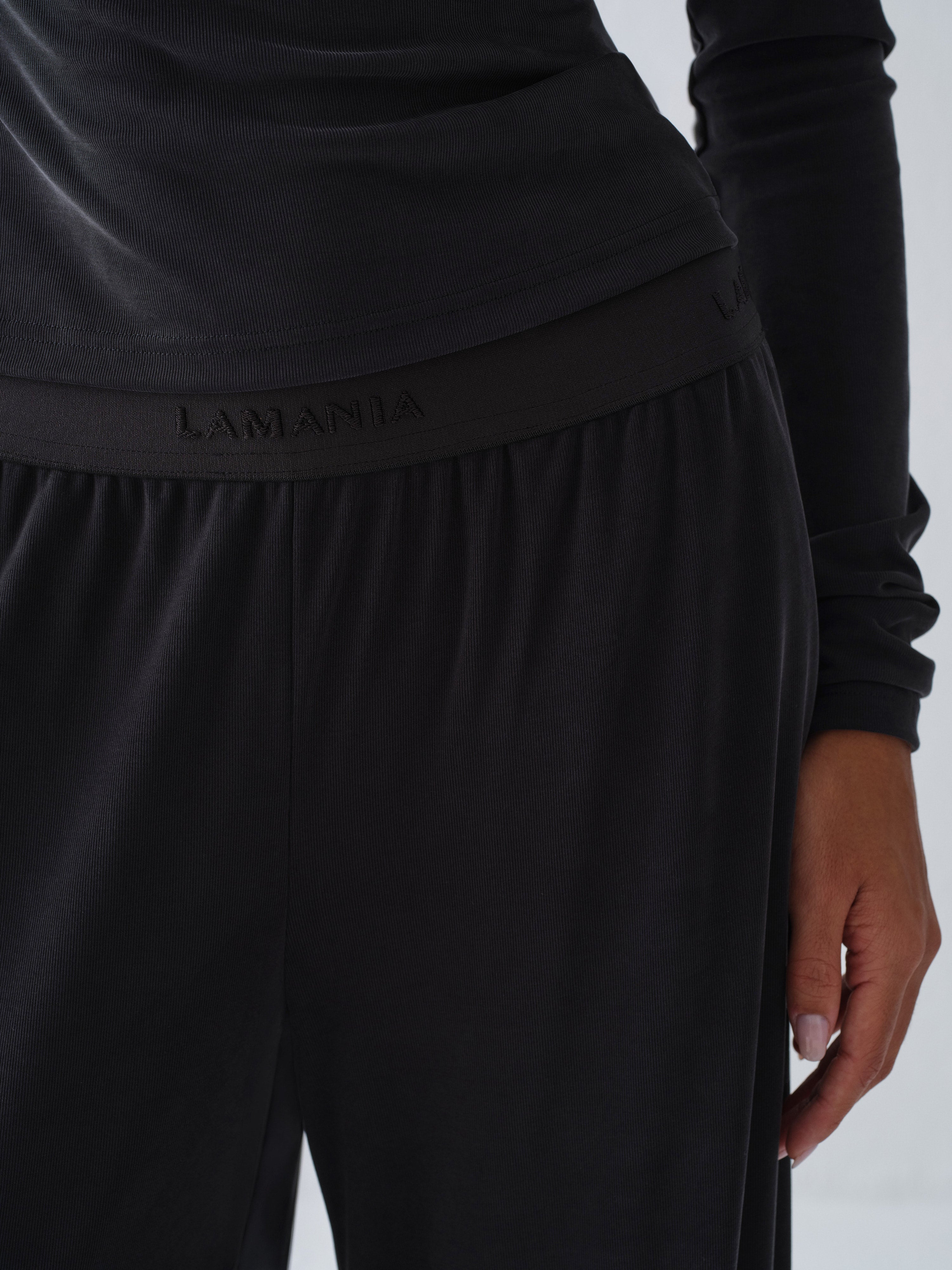 BETH BLACK SWEATPANTS
