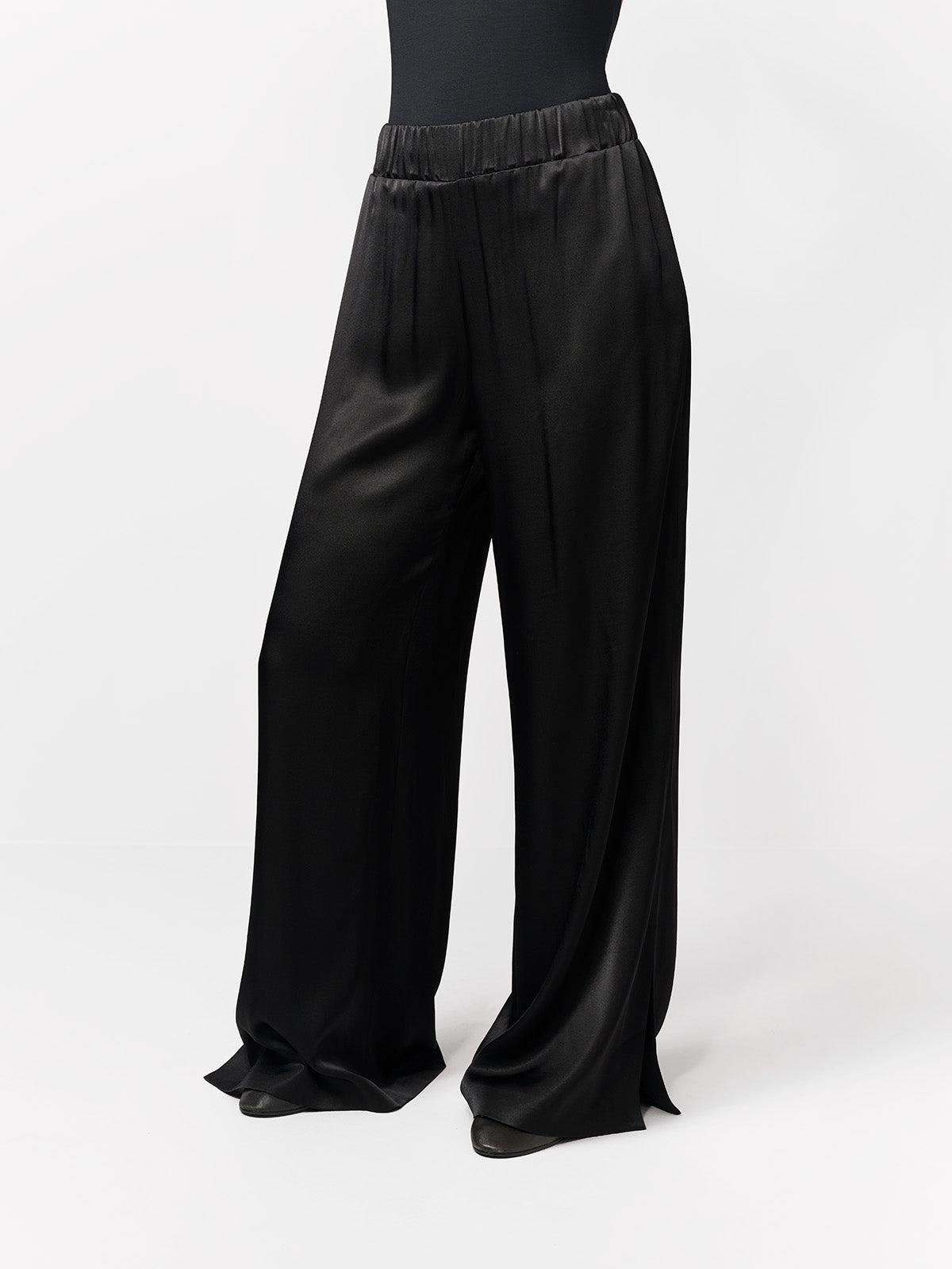 SPODNIE CONNER BLACK