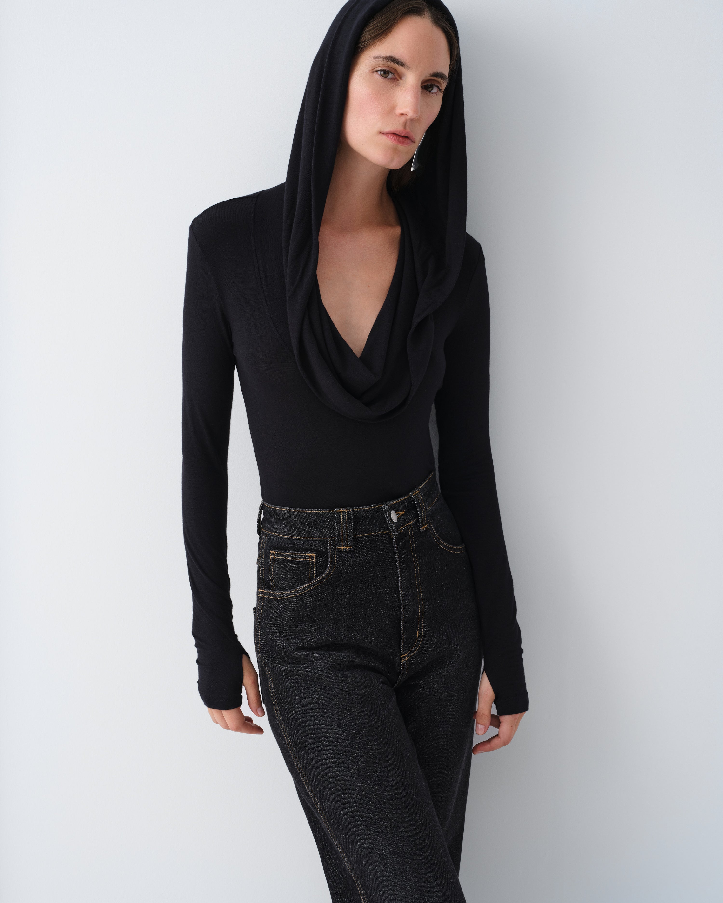 GAEL BLACK LONG SLEEVE