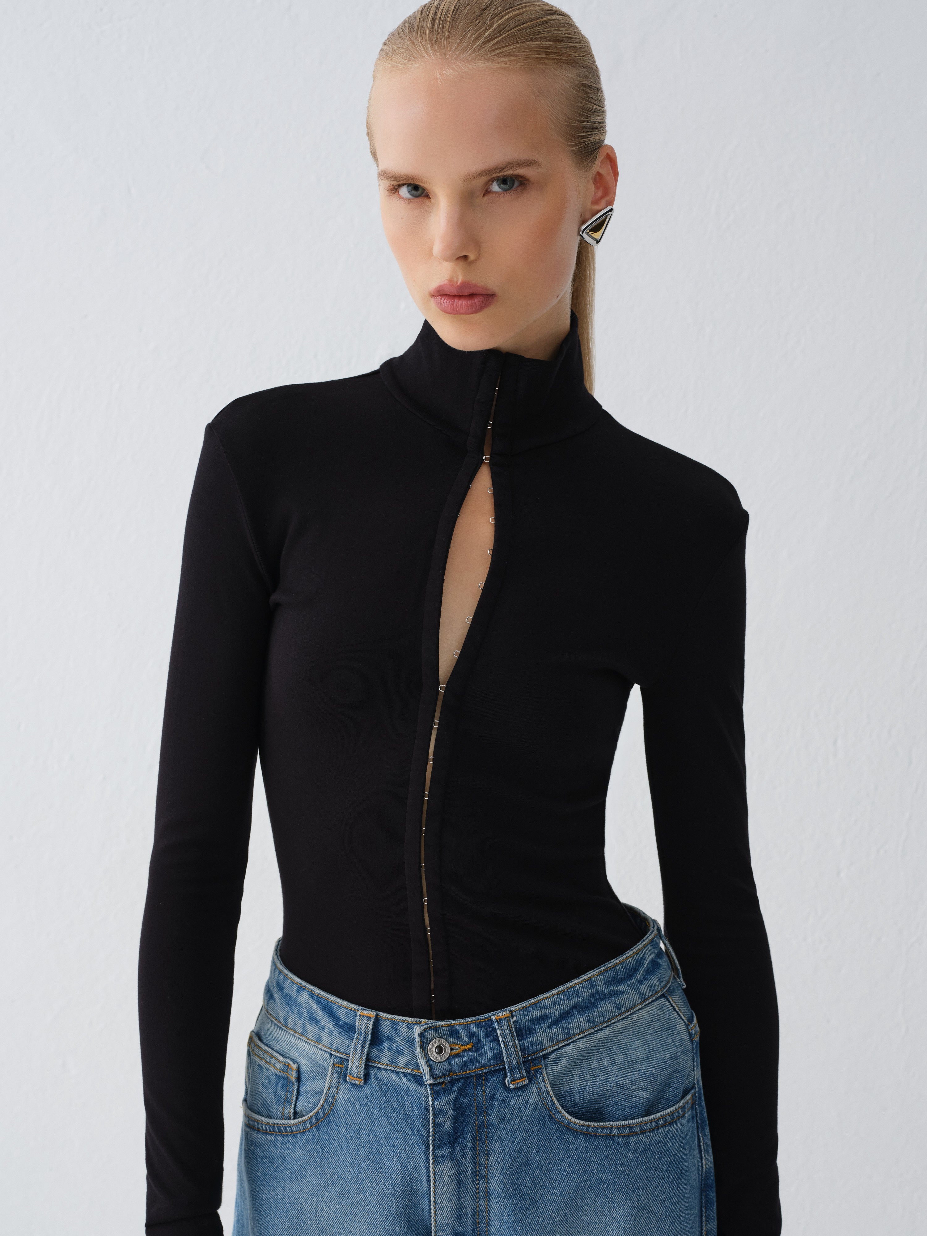 LONGSLEEVE HALI BLACK