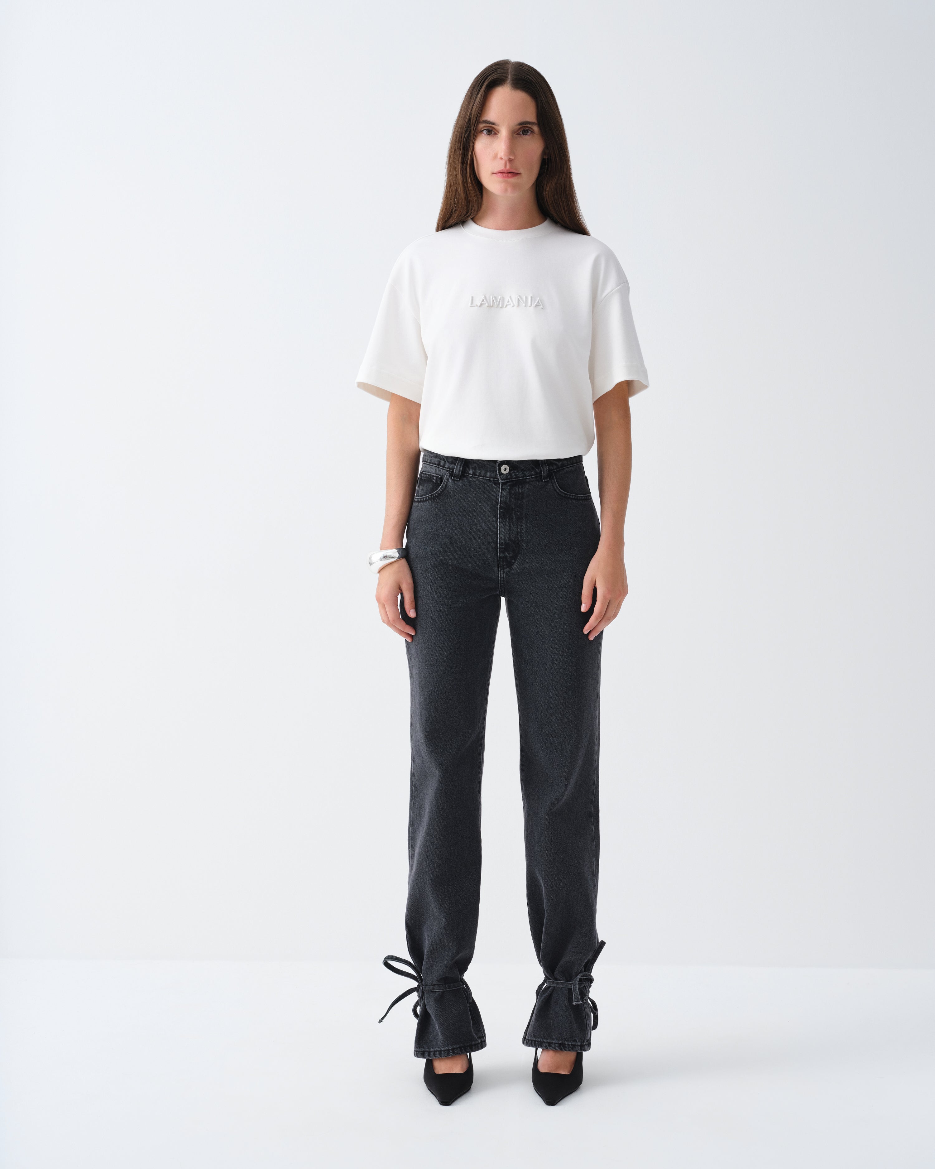 HAYLA WHITE T-SHIRT