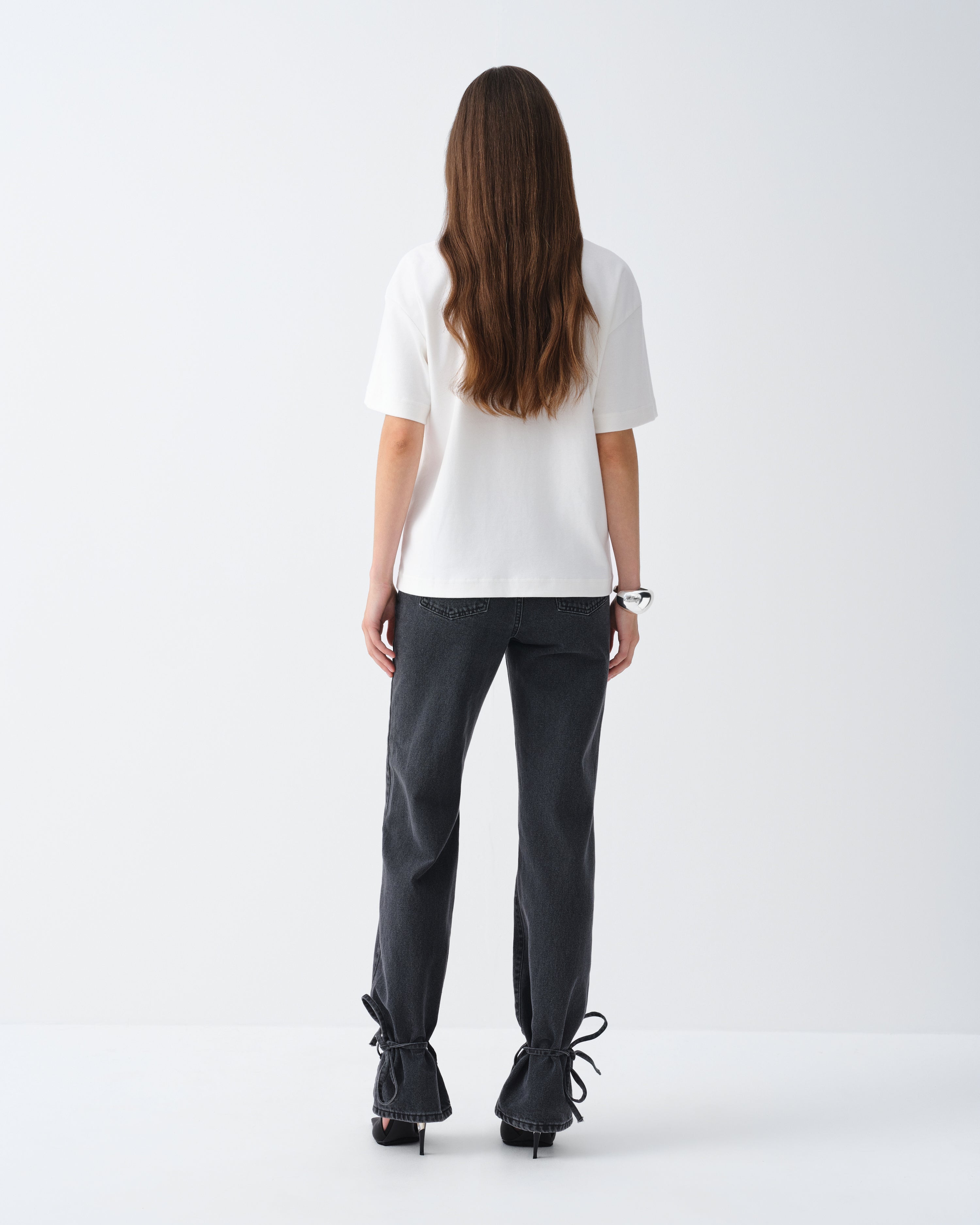 HAYLA WHITE T-SHIRT