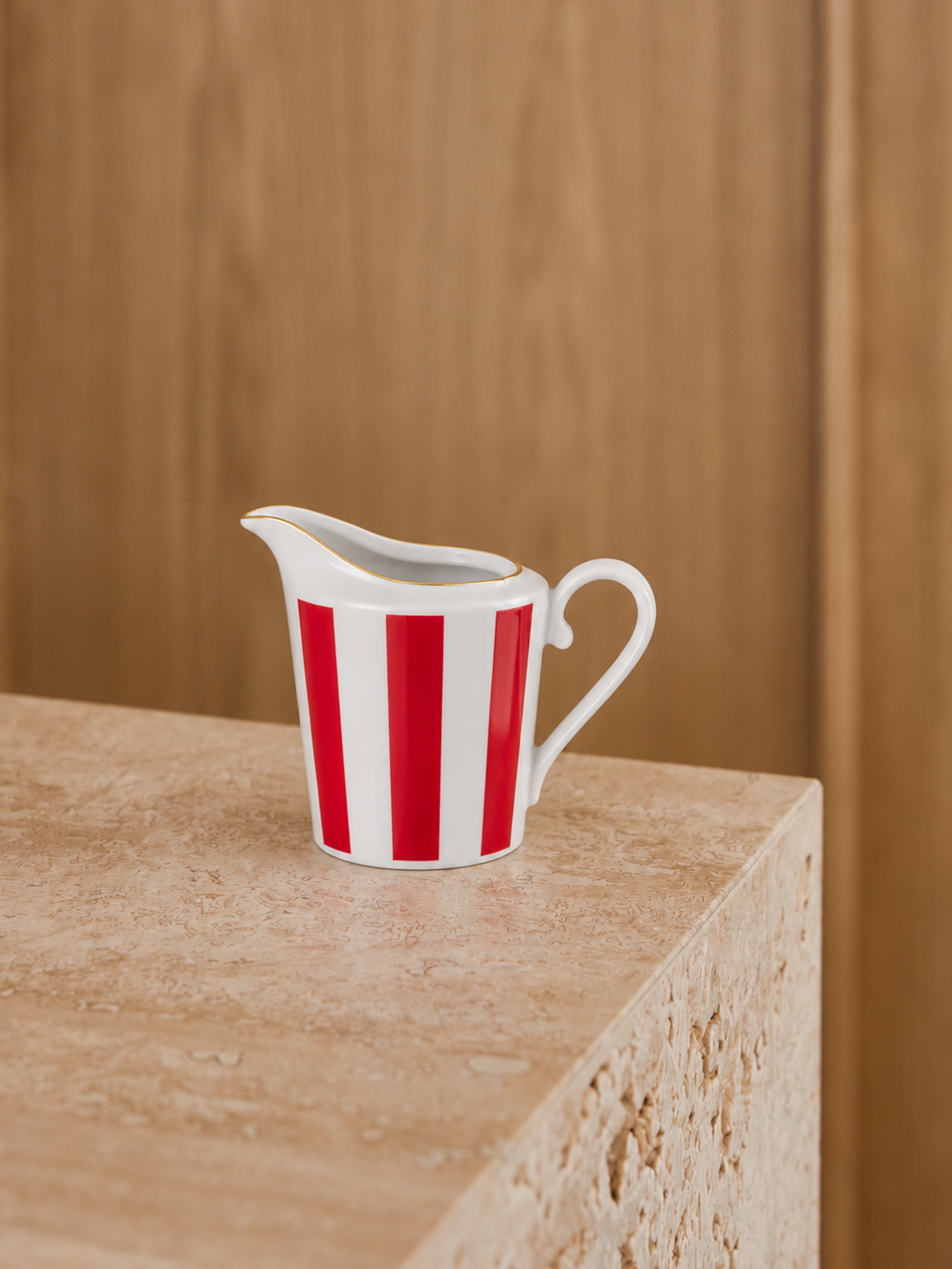 Stripes Red Creamer