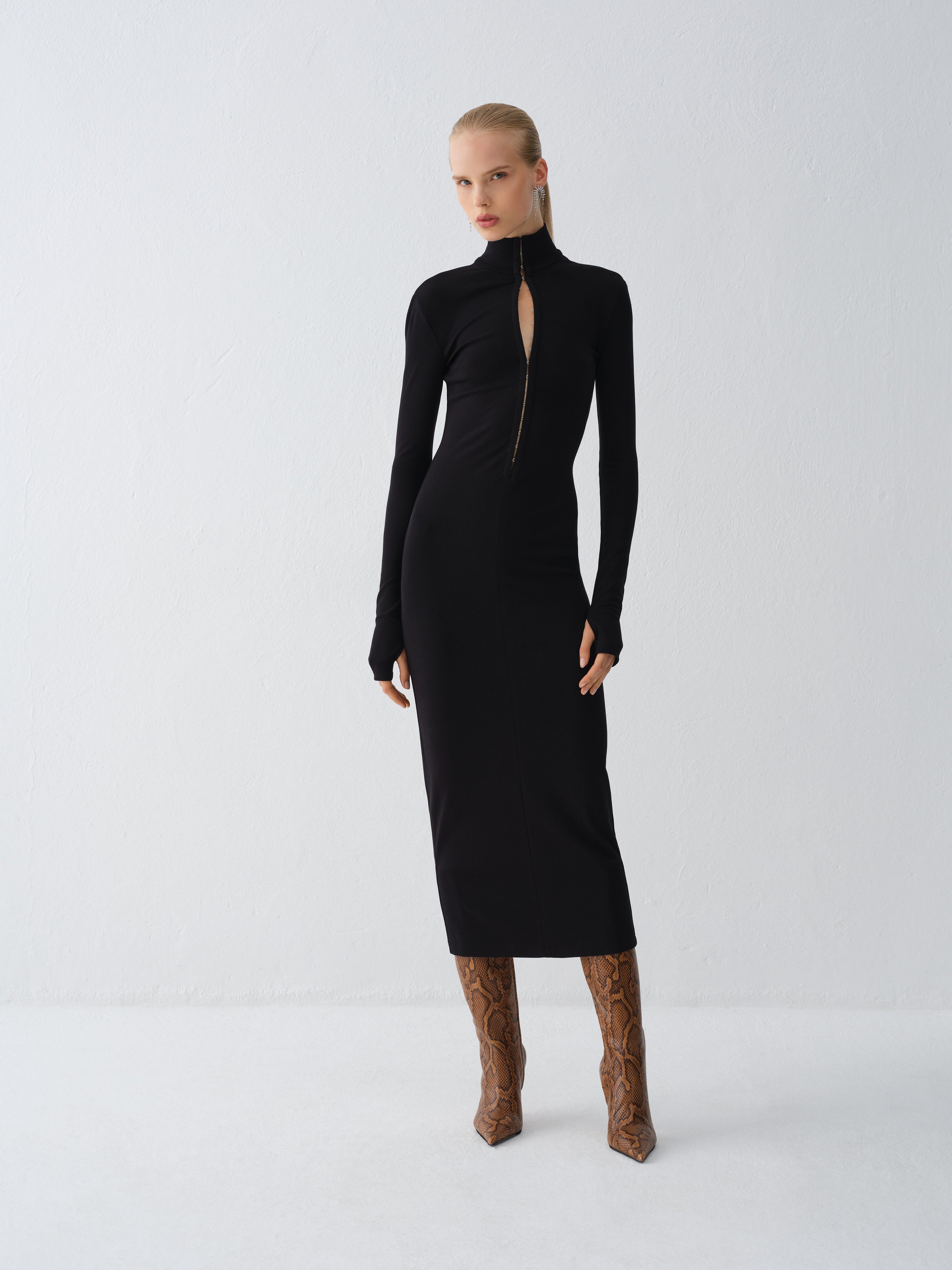 SUKIENKA PETRA BLACK
