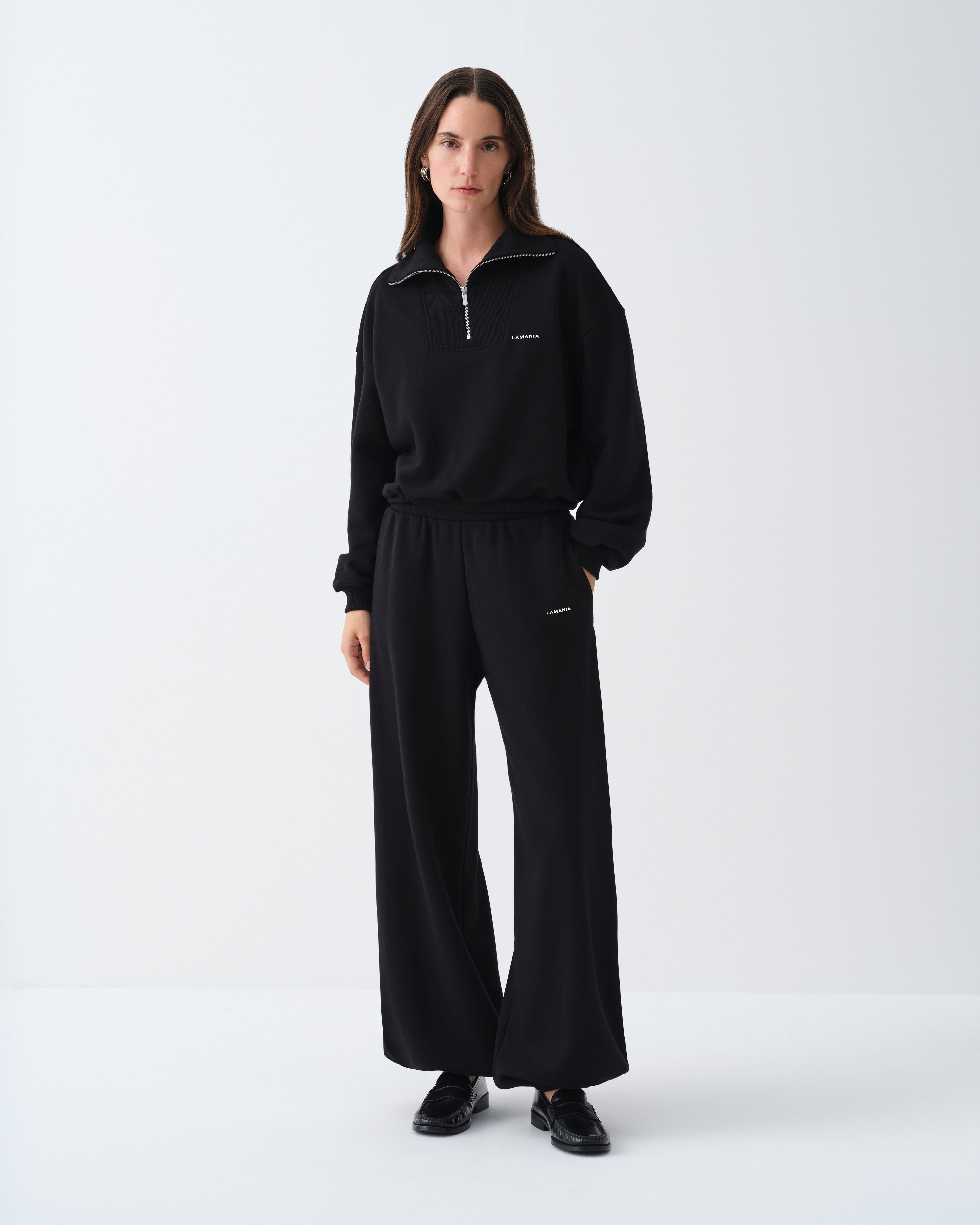 ALYA BLACK SWEATPANTS