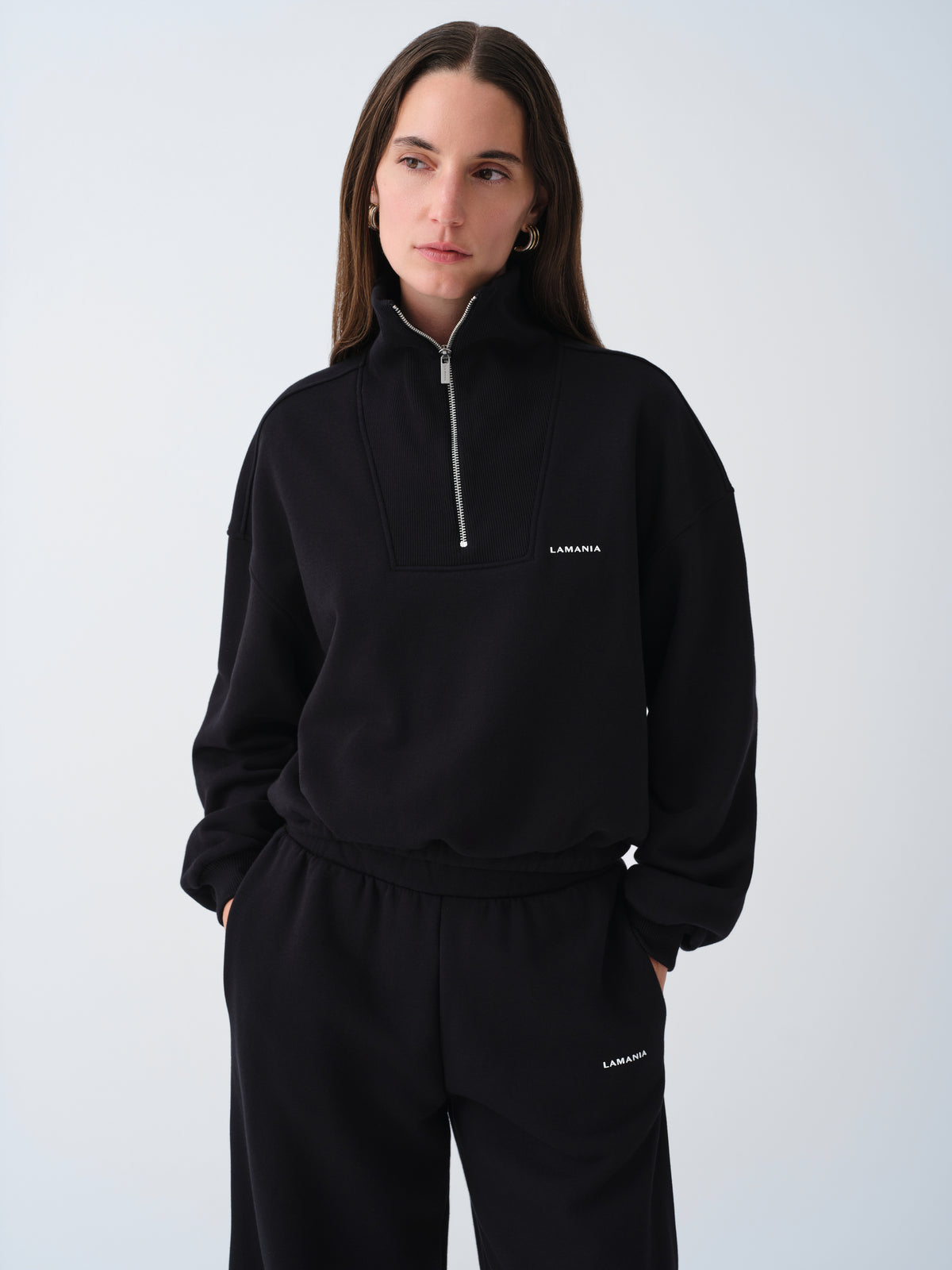 RISA BLACK SWEATSHIRT
