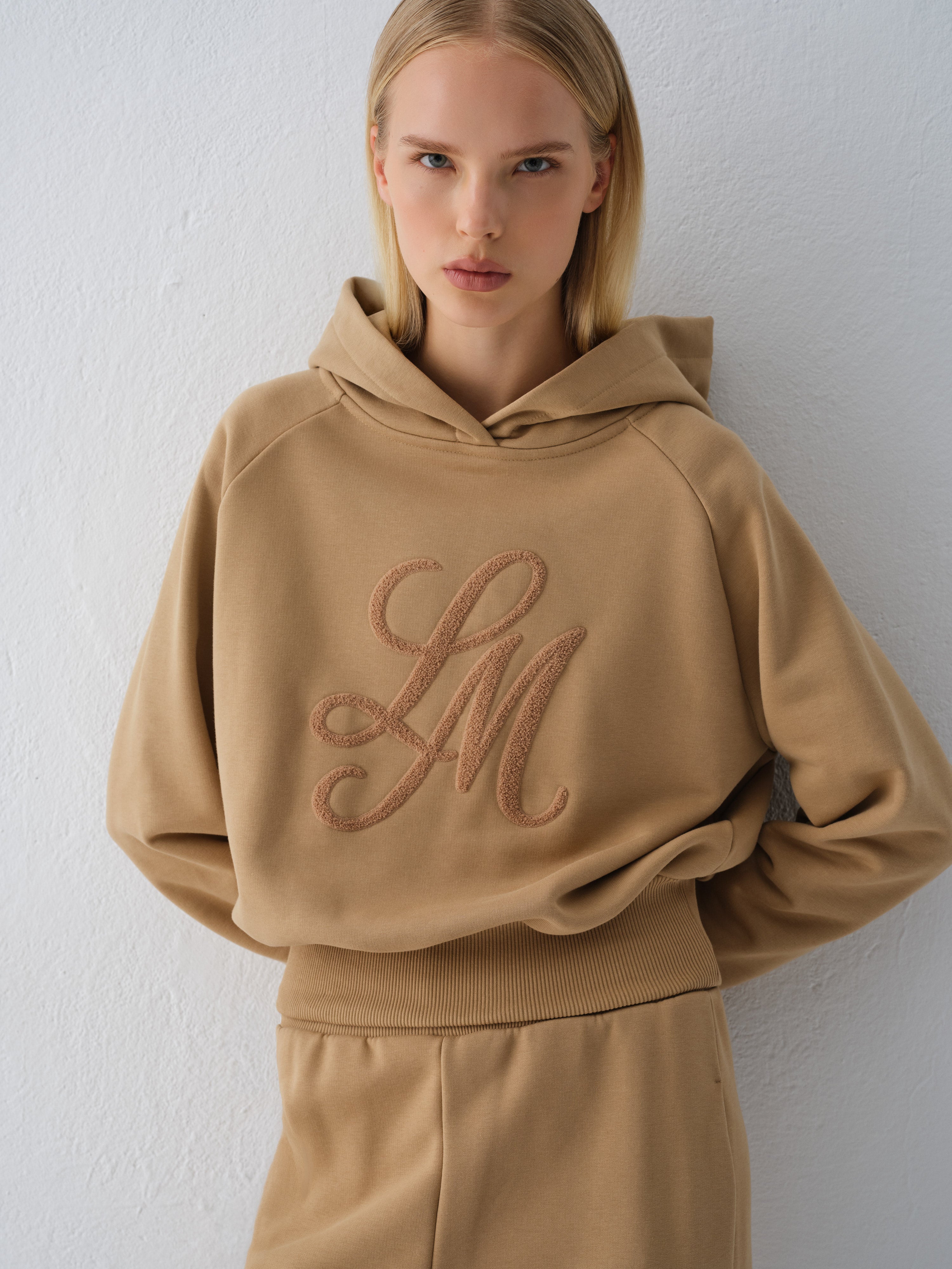 SAMI BEIGE HOODIE
