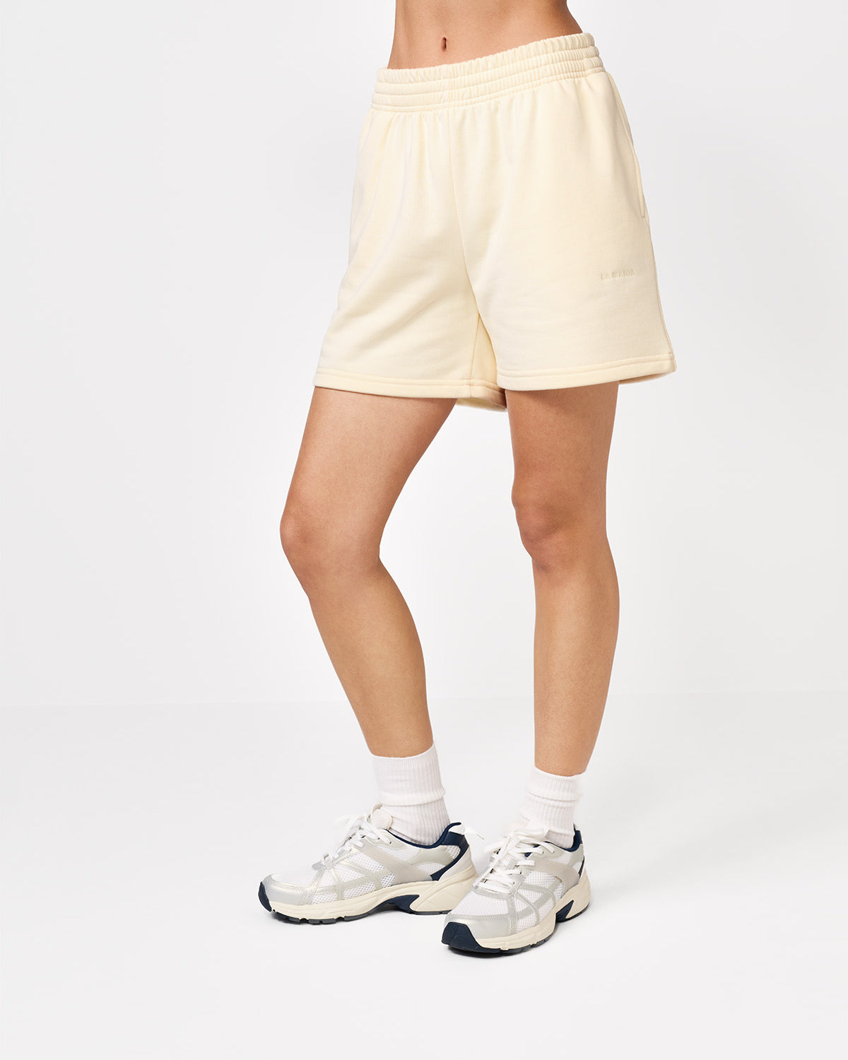 SZORTY DRESOWE AIR BUTTER YELLOW