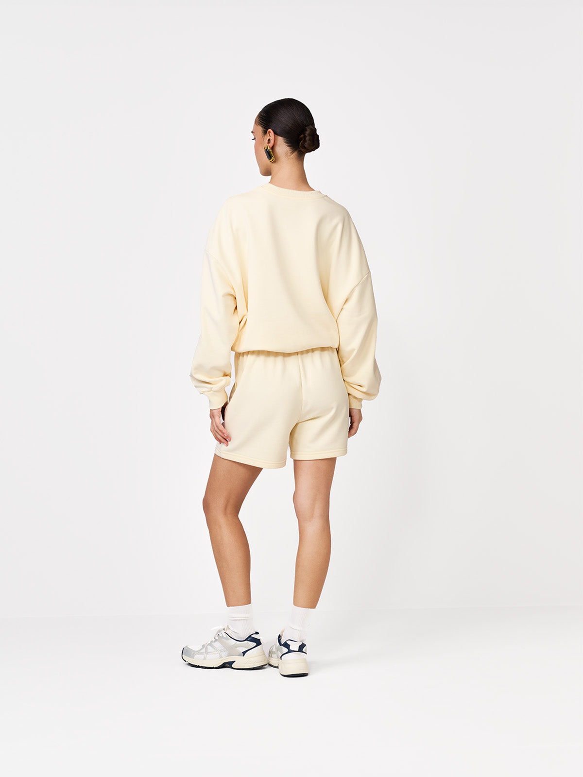 SZORTY DRESOWE AIR BUTTER YELLOW