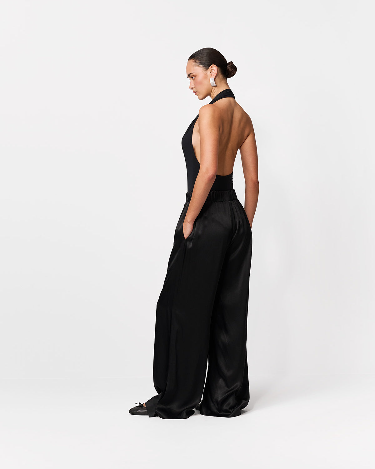 BODY ANDRA BLACK