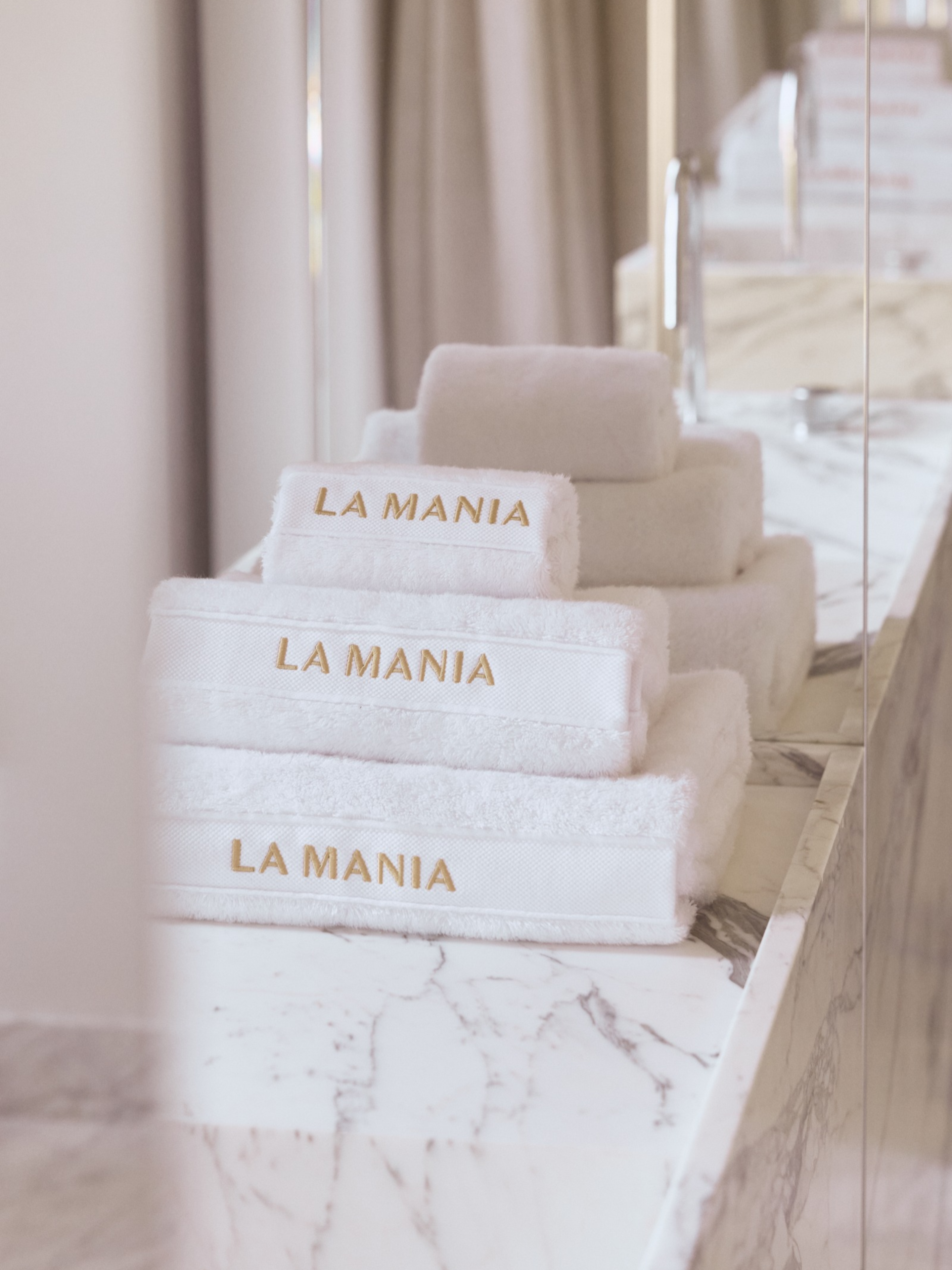 Soft Premium White Towel