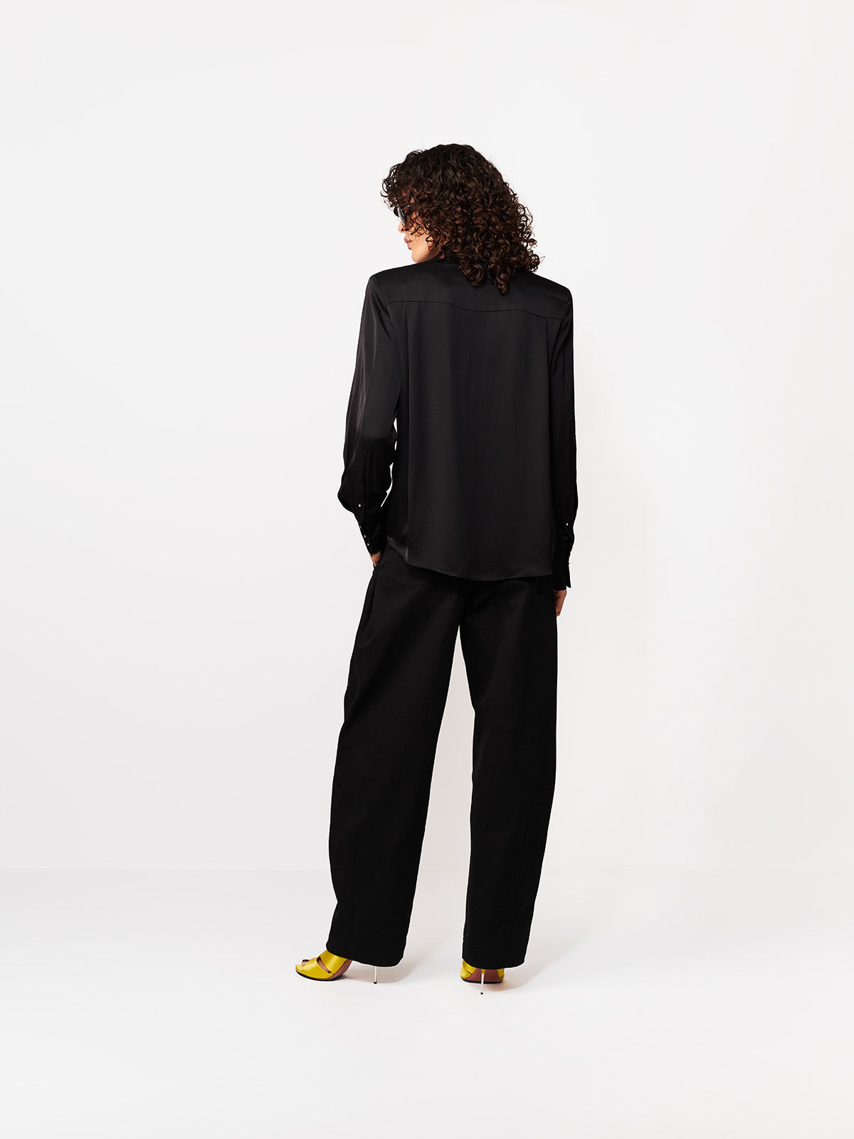 SPODNIE CHAKA BLACK