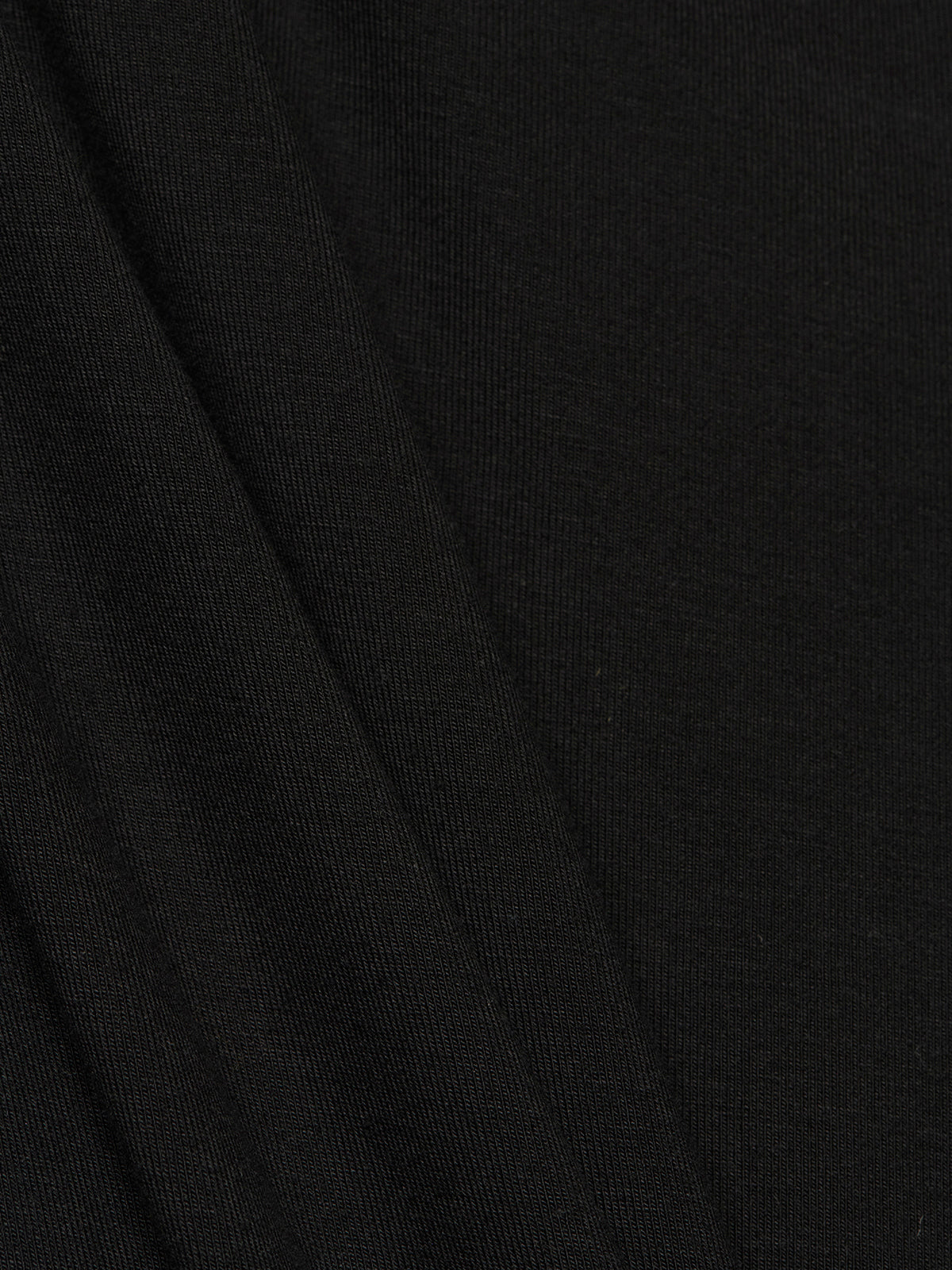 KRÓTKI TOP EVE BLACK