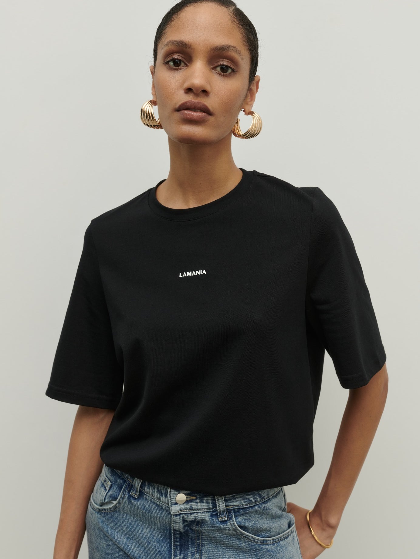 T-SHIRT LOLA BLACK