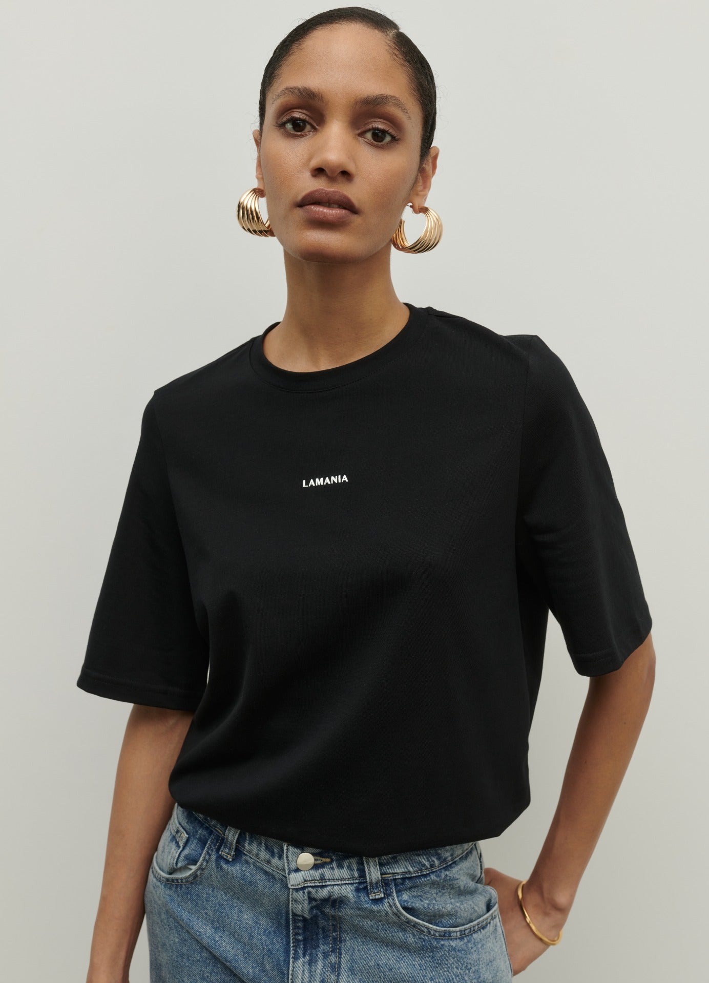 T-SHIRT LOLA BLACK