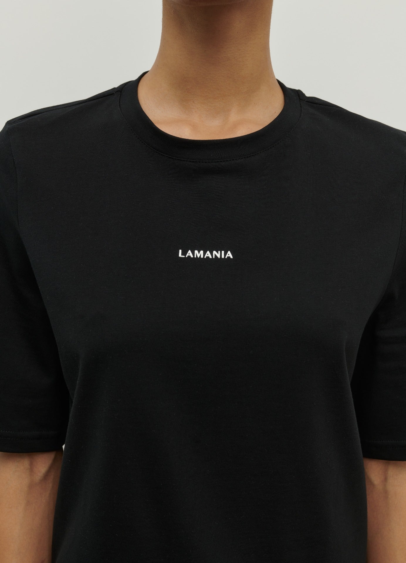 T-SHIRT LOLA BLACK