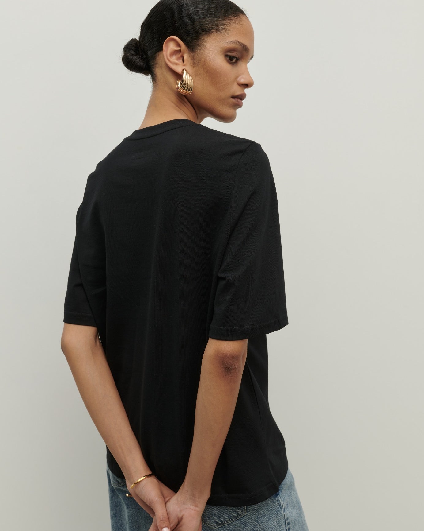 T-SHIRT LOLA BLACK