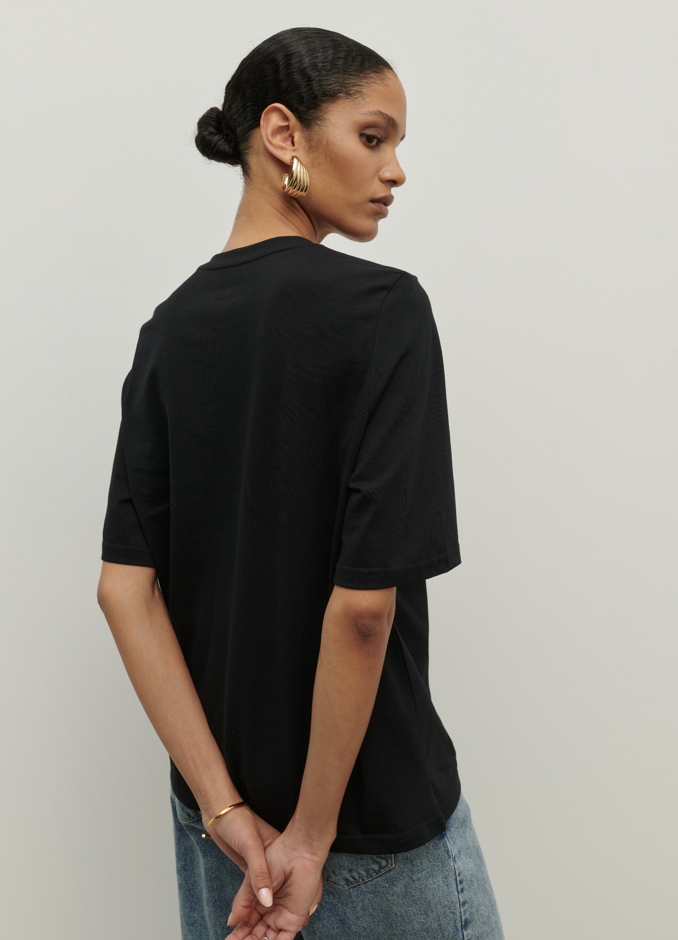 T-SHIRT LOLA BLACK
