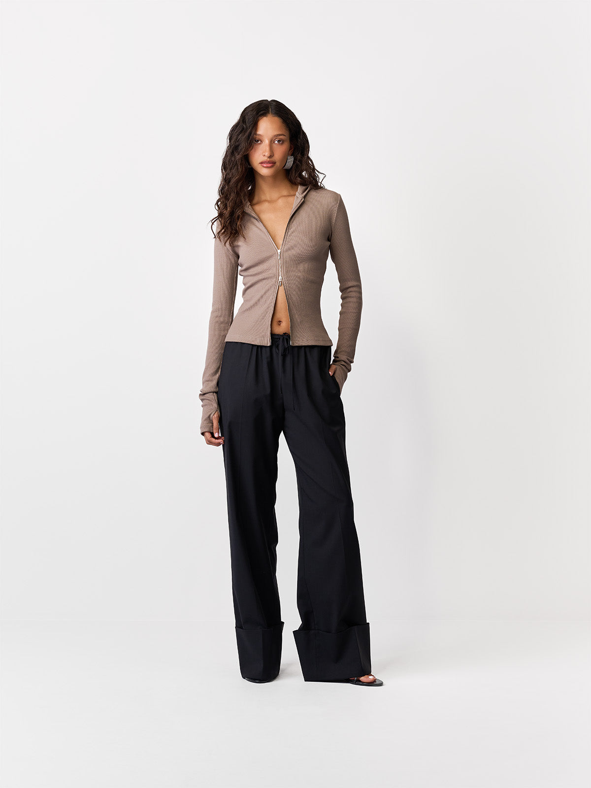 BLUZA Z KAPTUREM MANDY TAUPE
