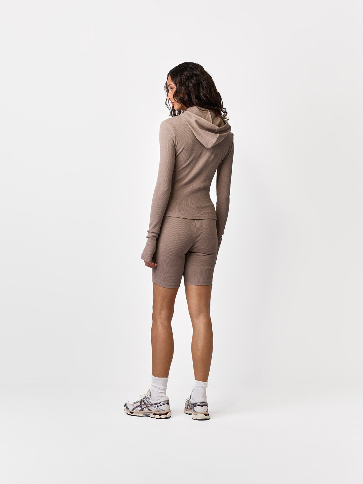 BLUZA Z KAPTUREM MANDY TAUPE