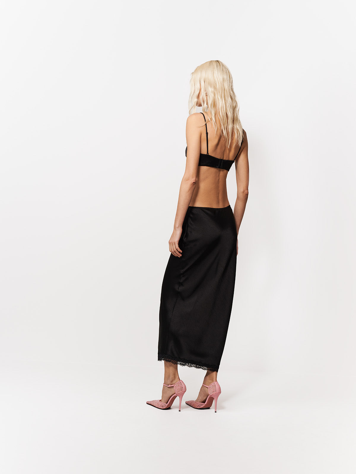 TOP MIYU BLACK