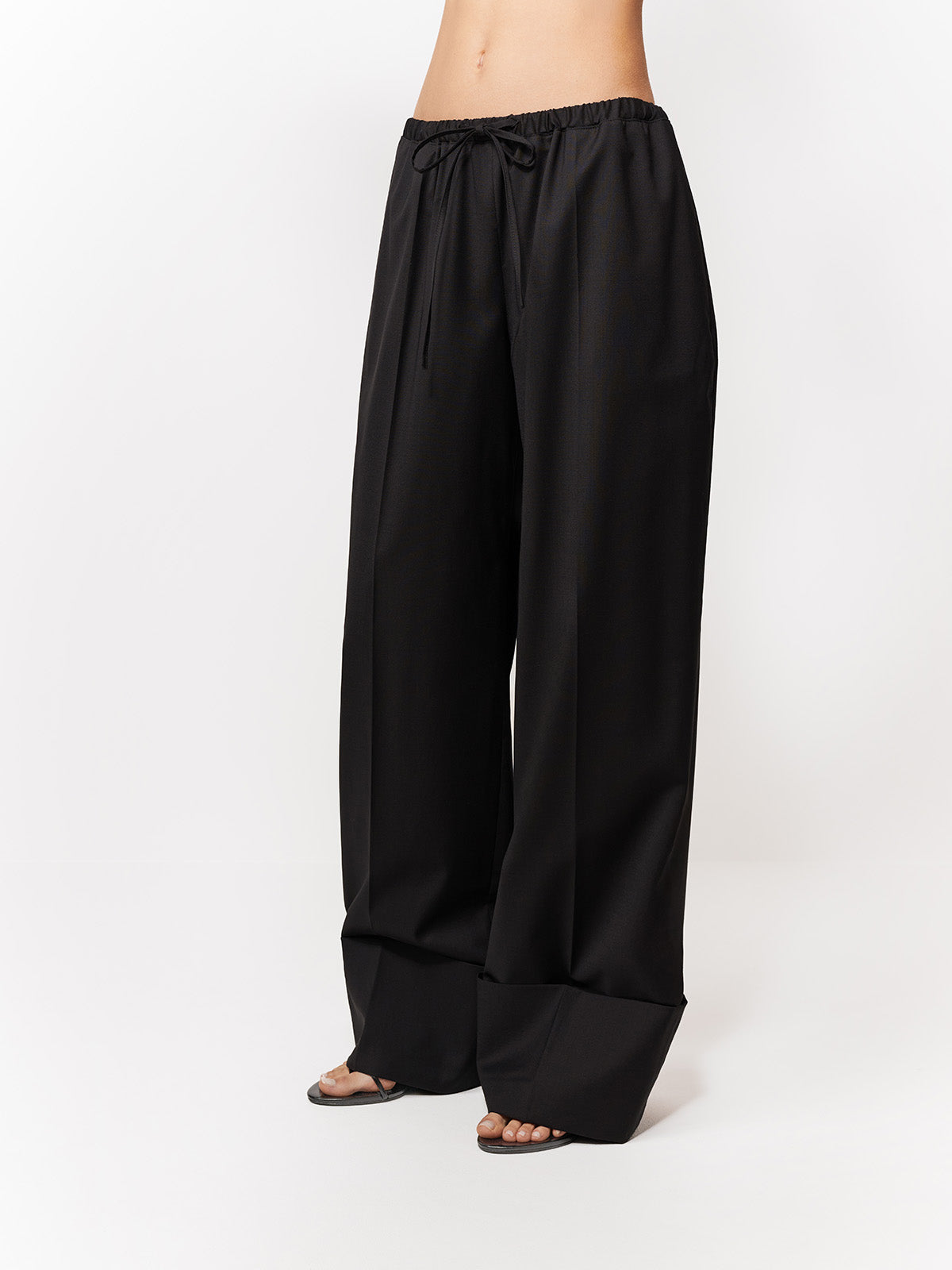 SPODNIE GARNITUROWE NORELLE BLACK