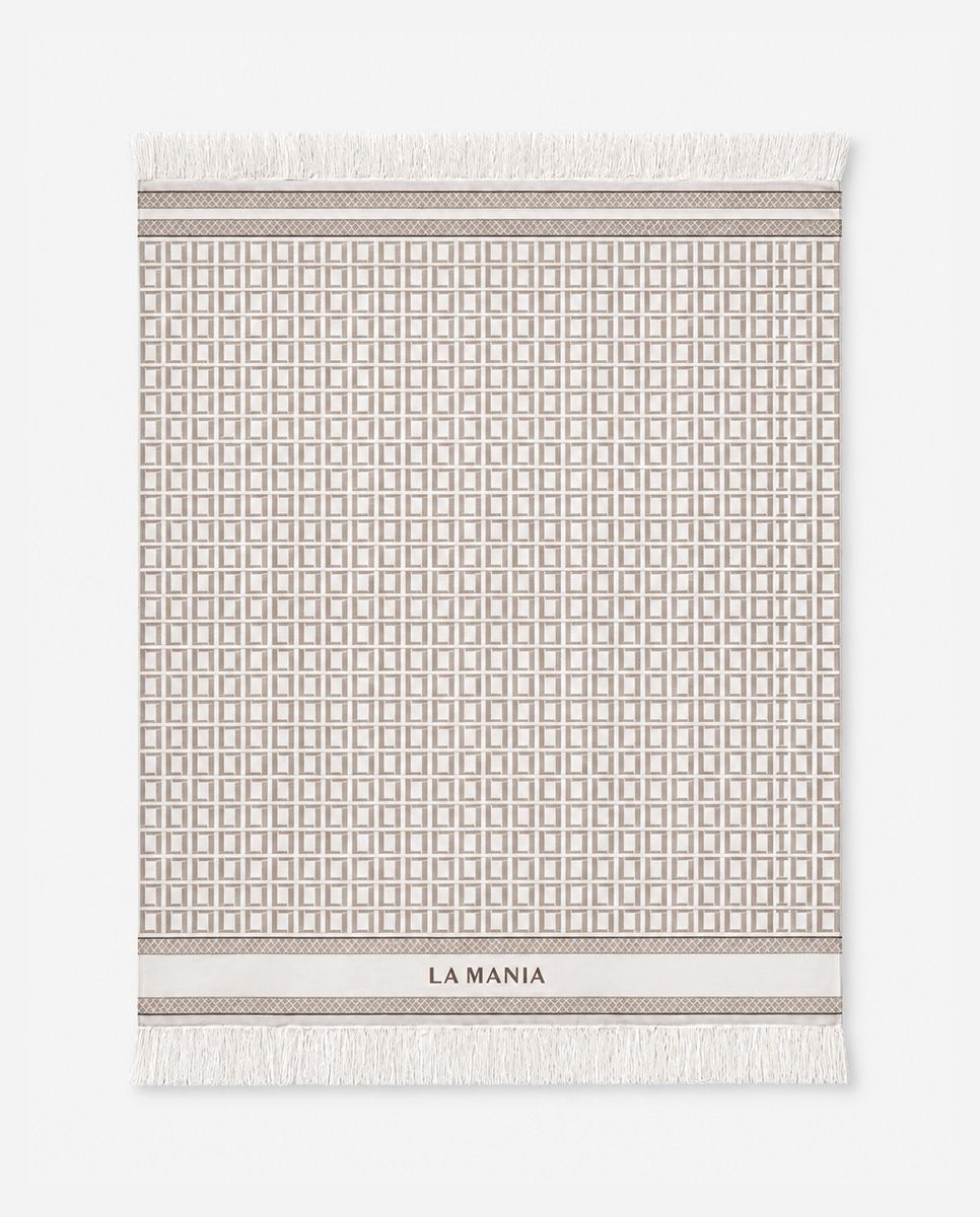 Mono Mania Beige blanket