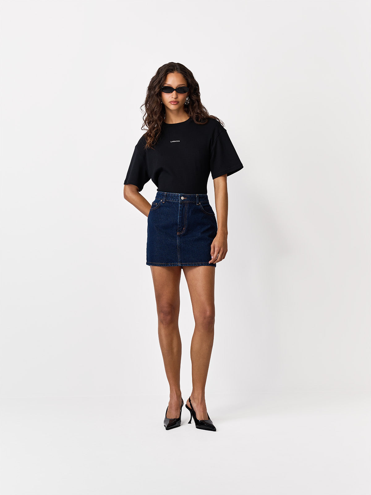 T-SHIRT TOLA BLACK