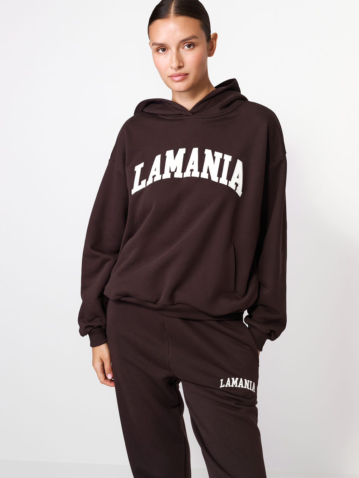 BLUZA Z KAPTUREM TWIN DARK CHOCOLATE